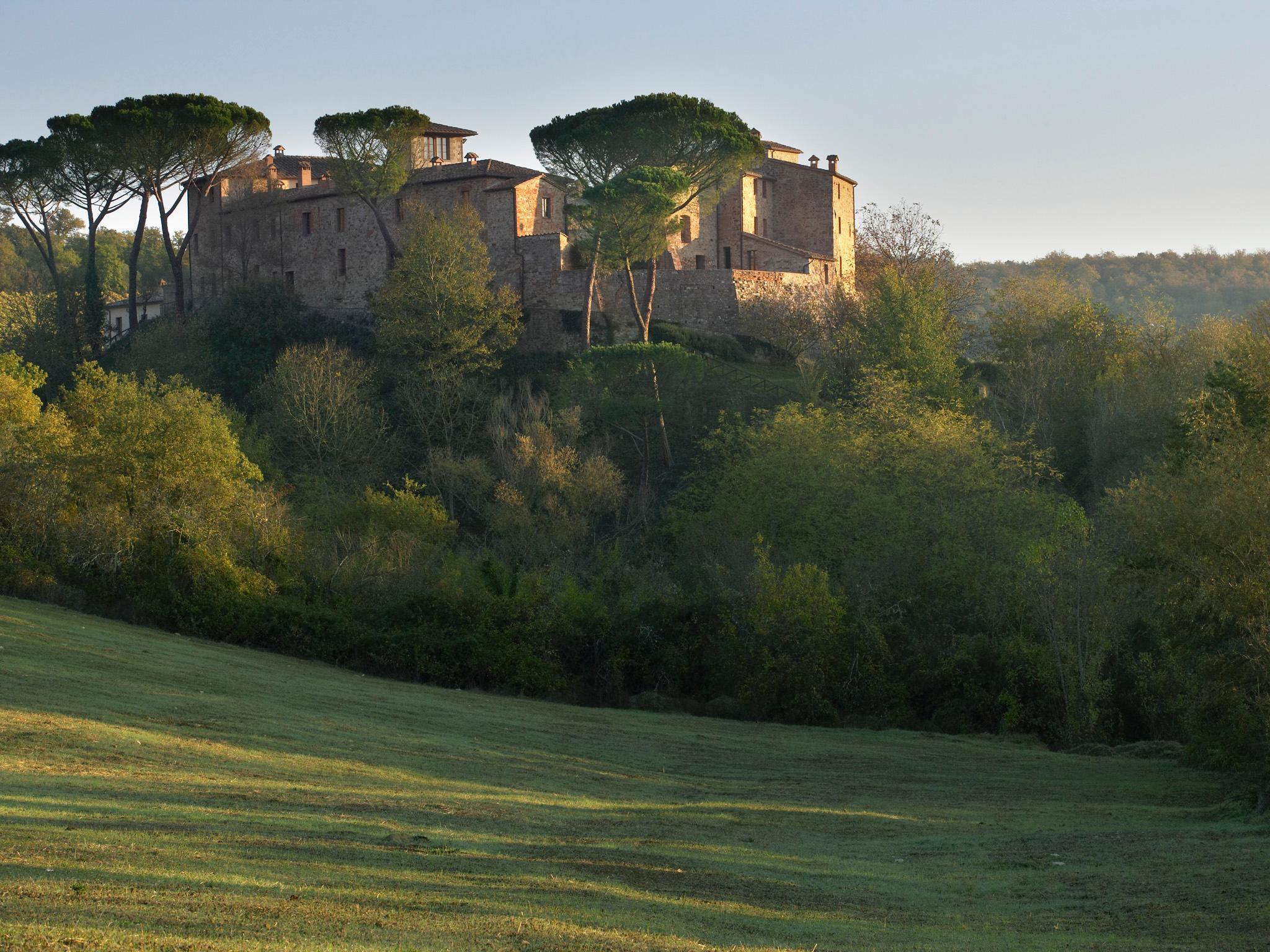 Castel Monastero - The Leading Hotels Of The World Castelnuovo Berardenga Ngoại thất bức ảnh