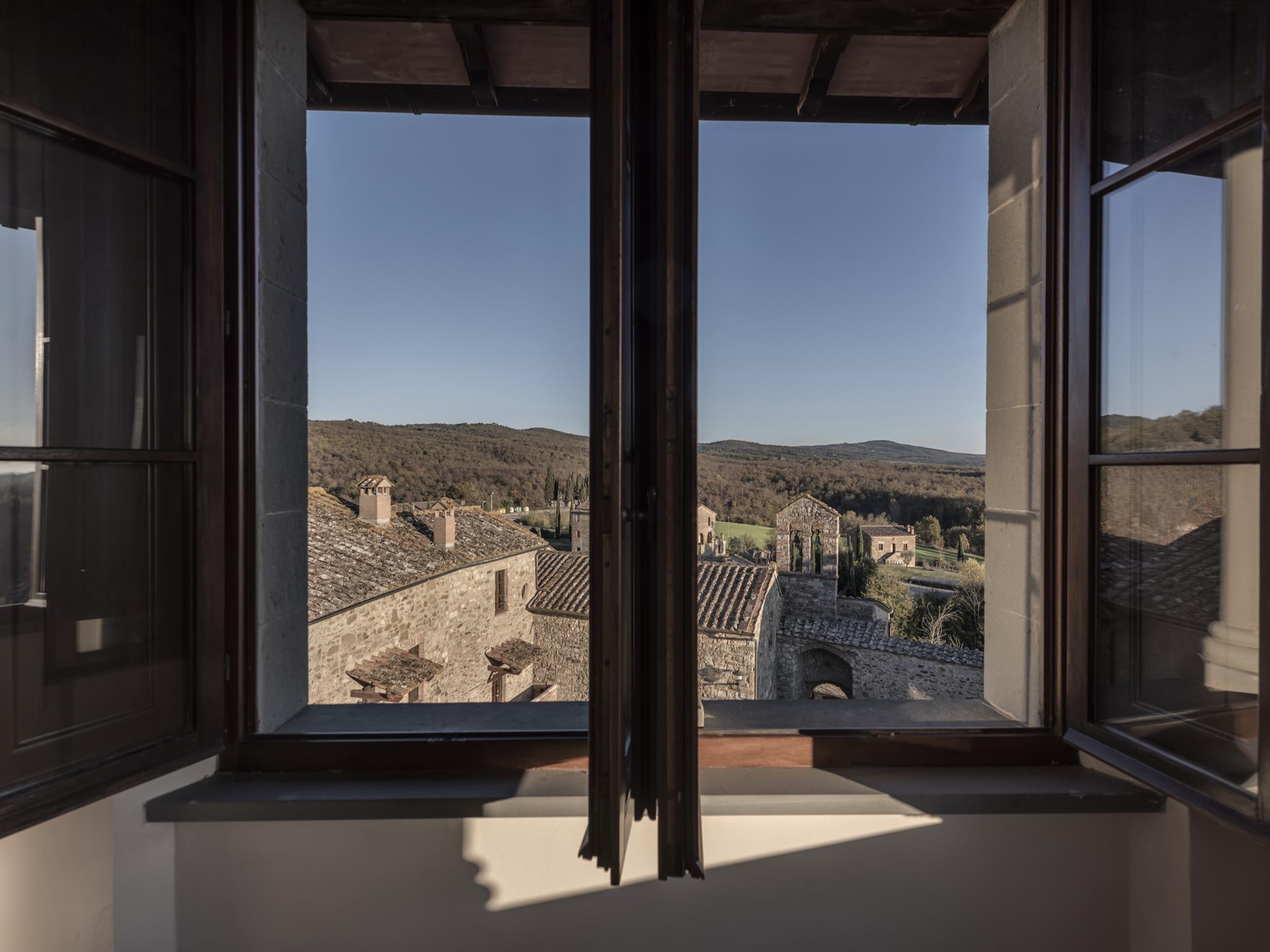 Castel Monastero - The Leading Hotels Of The World Castelnuovo Berardenga Ngoại thất bức ảnh