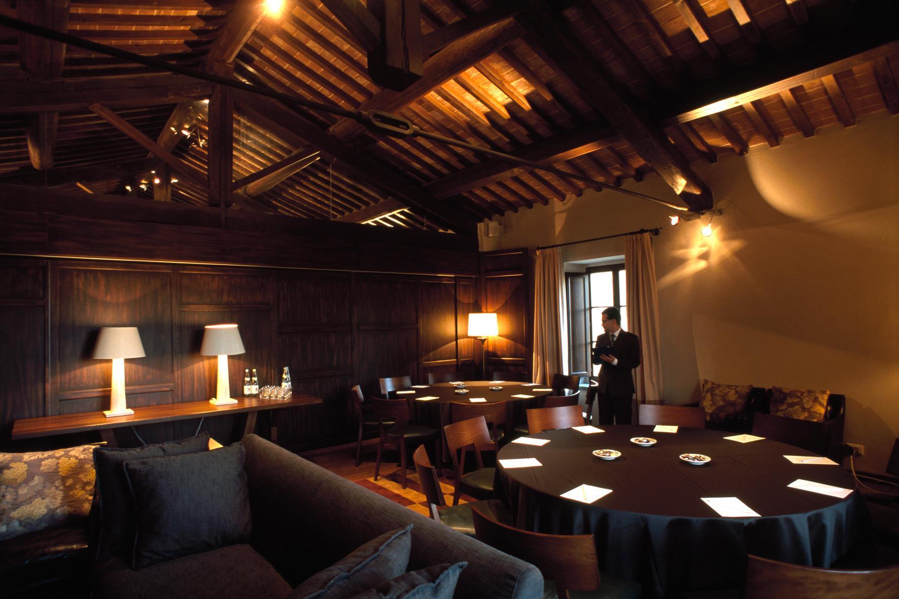Castel Monastero - The Leading Hotels Of The World Castelnuovo Berardenga Ngoại thất bức ảnh
