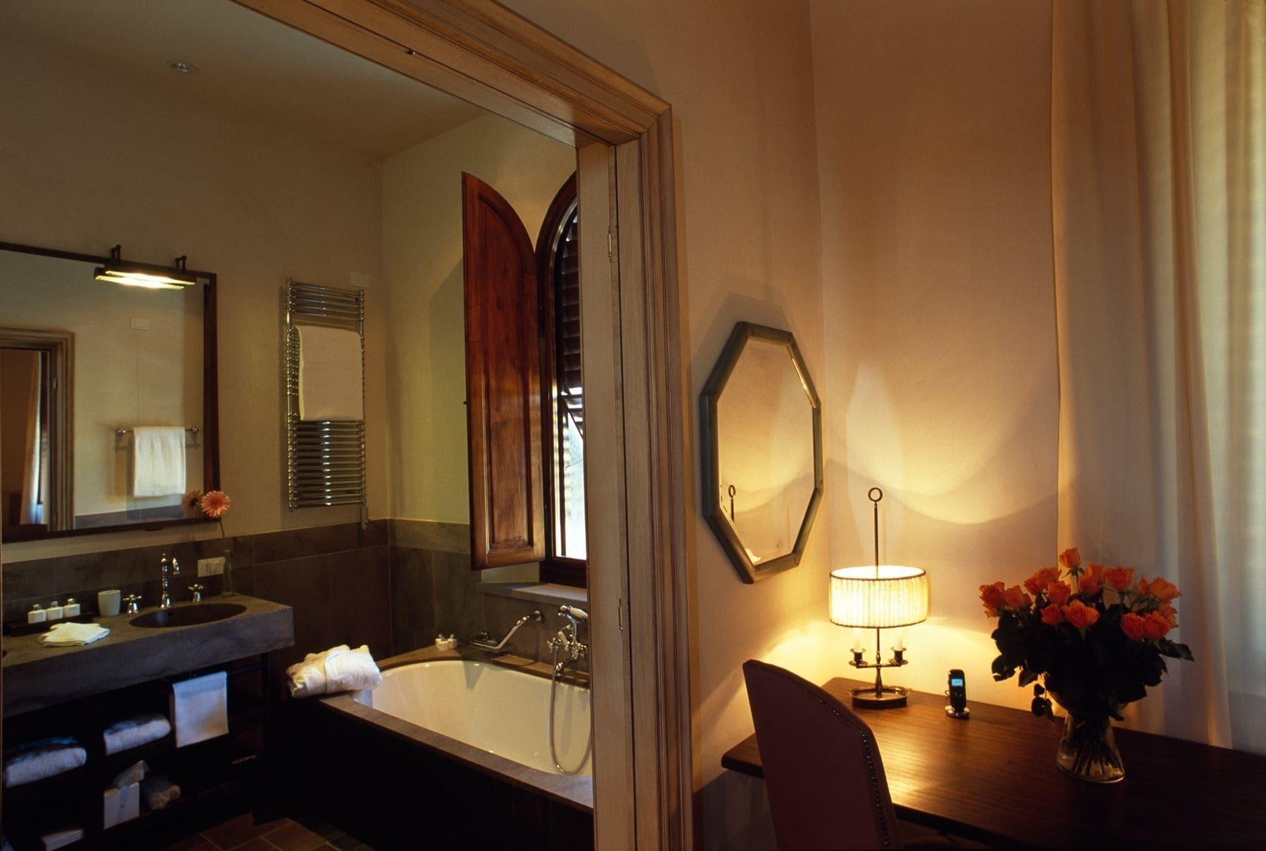 Castel Monastero - The Leading Hotels Of The World Castelnuovo Berardenga Ngoại thất bức ảnh