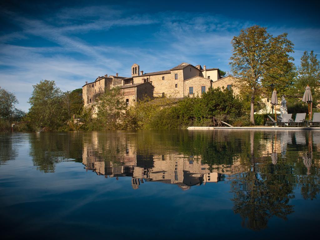Castel Monastero - The Leading Hotels Of The World Castelnuovo Berardenga Ngoại thất bức ảnh